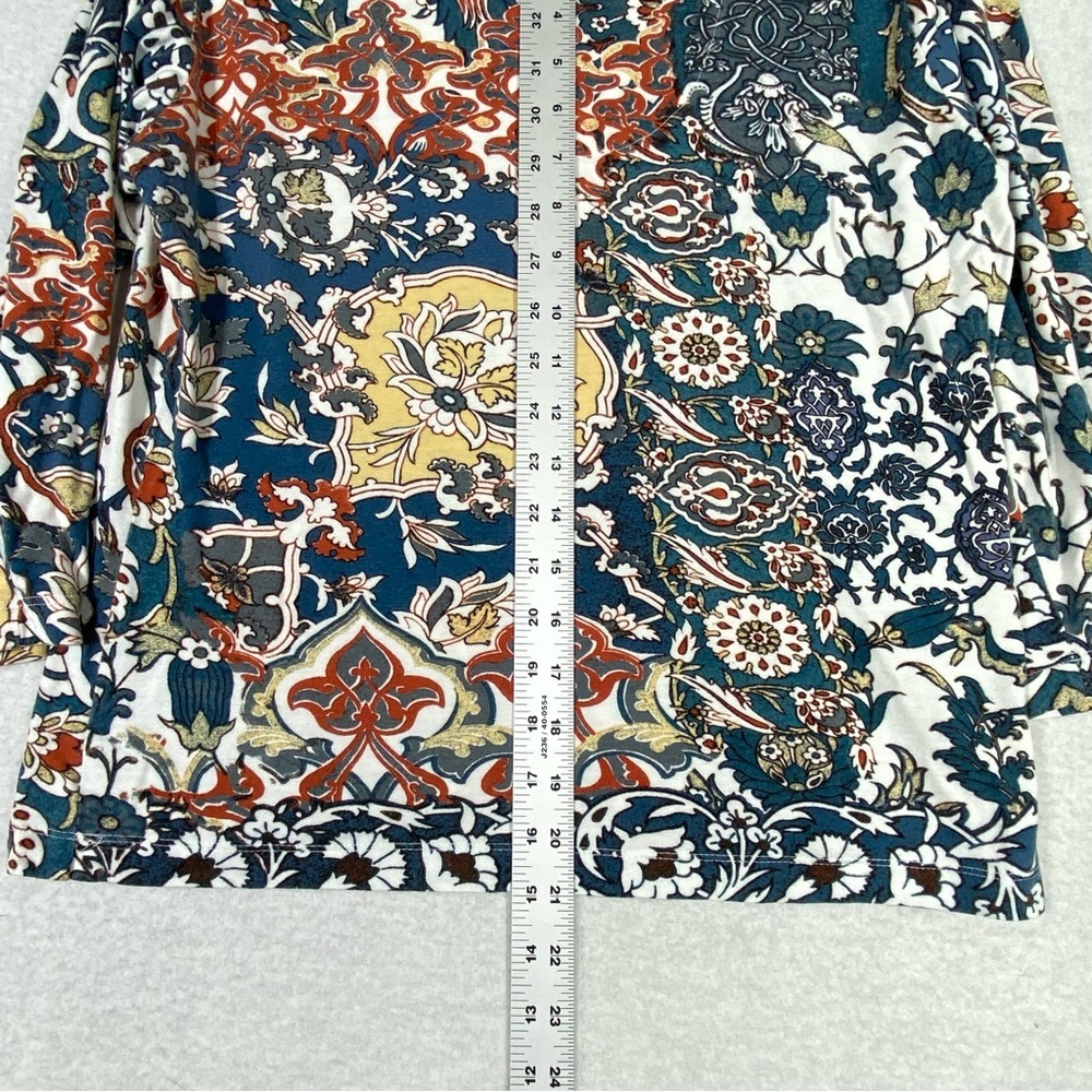 Chico's Paisley Floral Patchwork Top Womens 1 (M/8) Multicolor 3/4 Sleeve V Neck - Picture 11 of 12